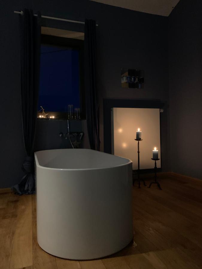 Design Appartment With Big Terrace Halsenbach Exterior photo